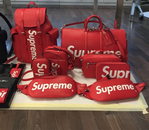 borsa supreme x lv|supreme x gq.